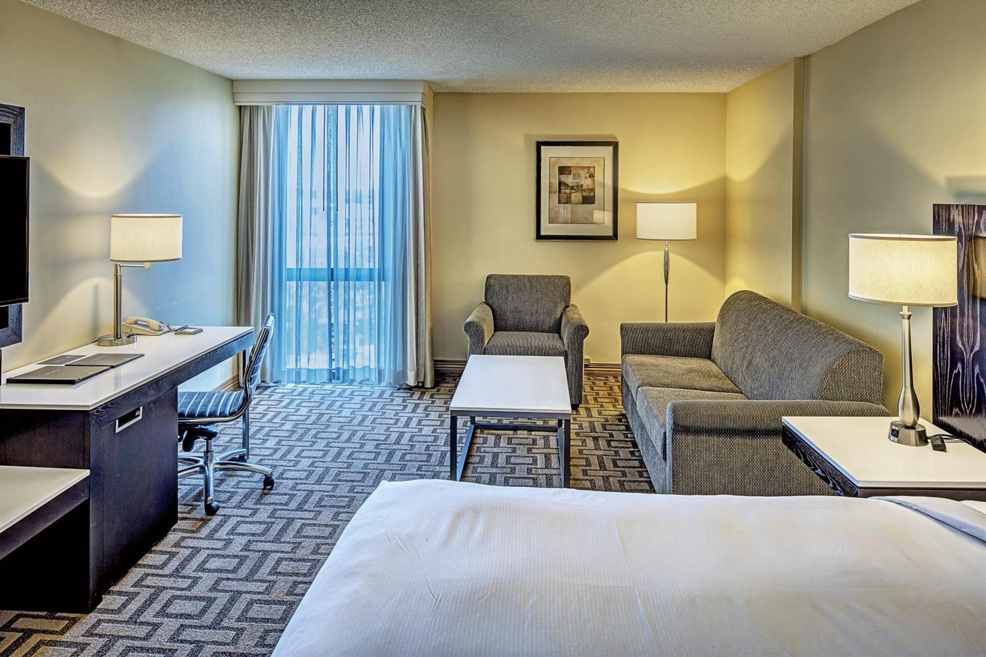 Hilton Sacramento Arden West Hotel Екстериор снимка