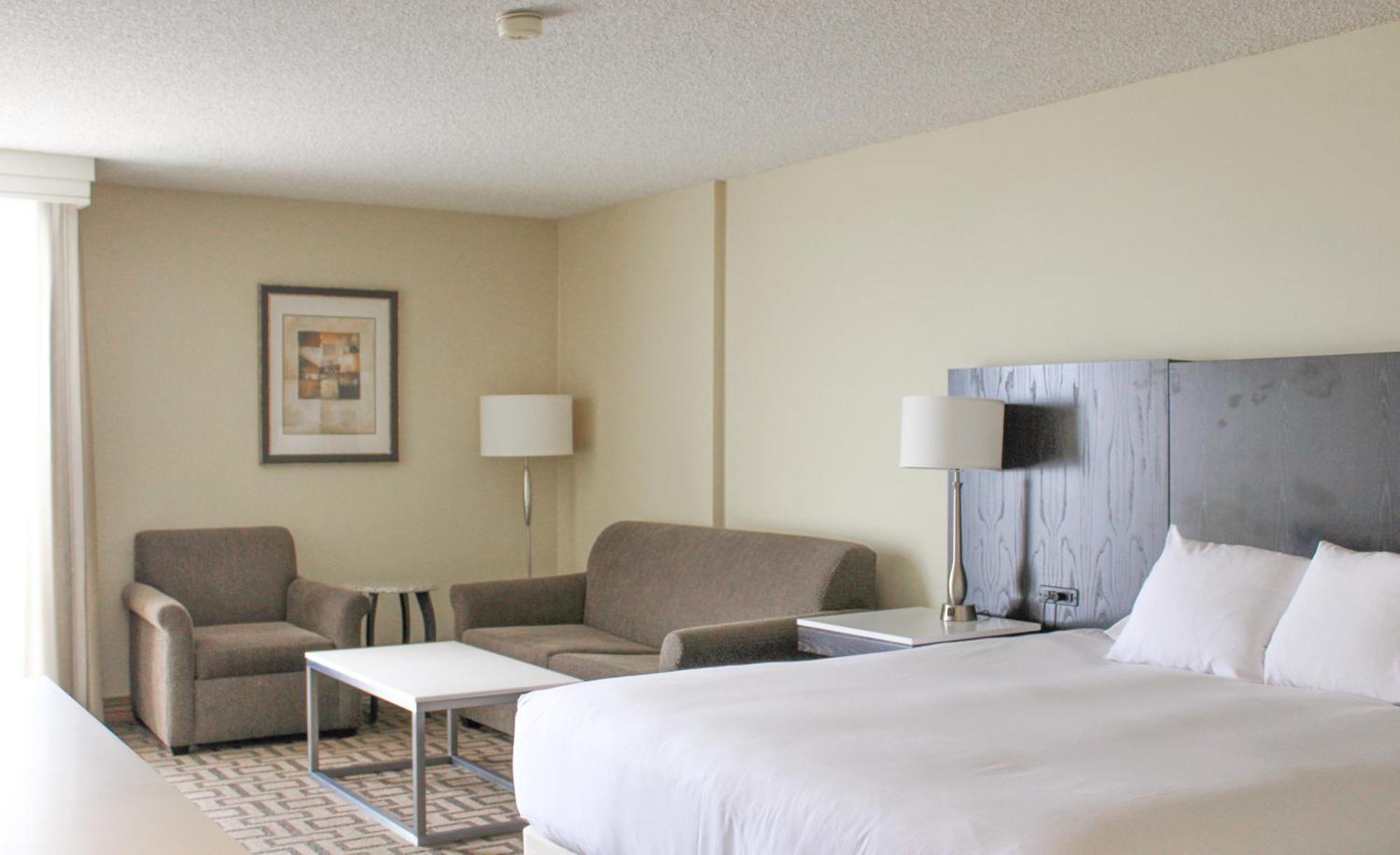 Hilton Sacramento Arden West Hotel Екстериор снимка
