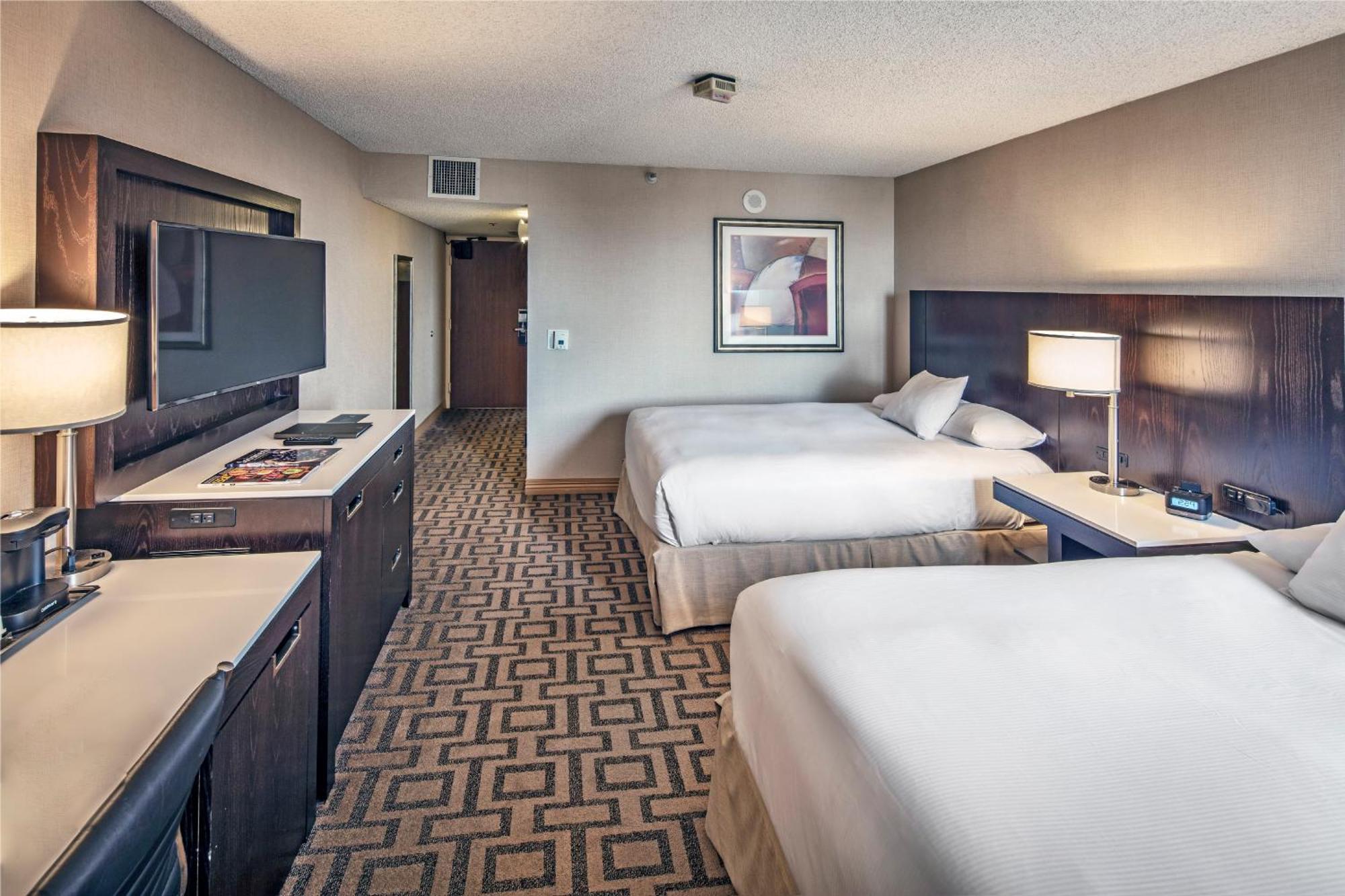 Hilton Sacramento Arden West Hotel Екстериор снимка