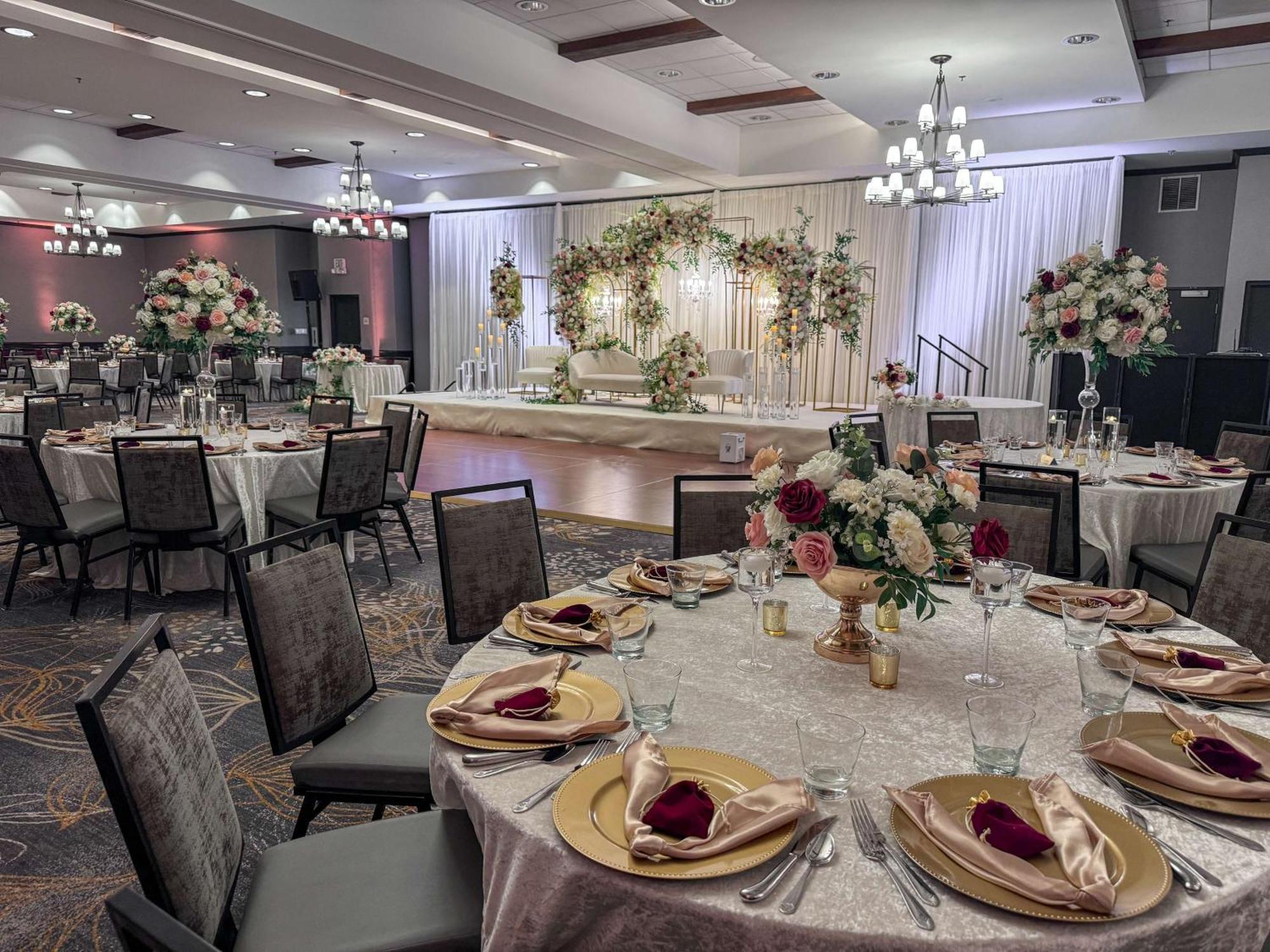 Hilton Sacramento Arden West Hotel Екстериор снимка